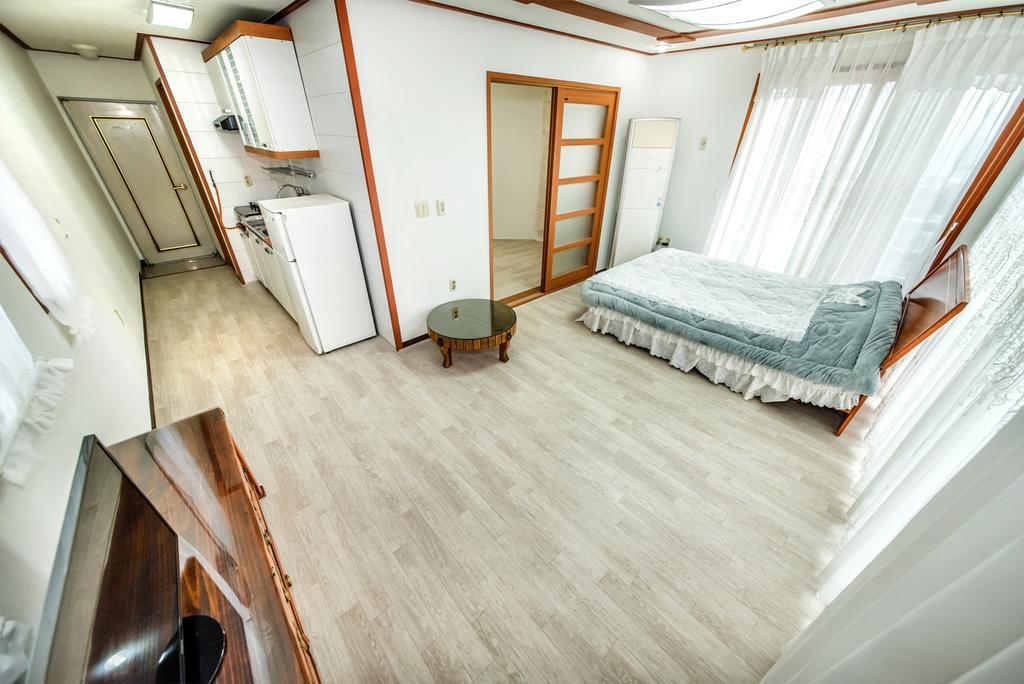 Dongsannara Pension ซอกวีโพ ภายนอก รูปภาพ